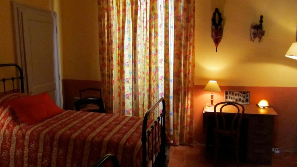 Maison D'Hotes La Boca Sommières Rum bild